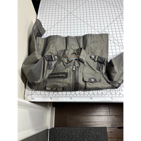 Vince Army Green Gray Waxed Cotton Leather Trim Utility Jacket Size Sm Epaulette - Picture 8 of 14